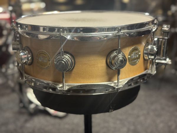DW Collector’s Solid shell Maple 14”x5” 6890kr