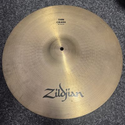 Zildjian A 18” Thin Crash 1990kr