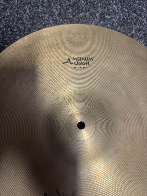 Zildjian A 18” Medium Crash 1790kr - Bild 2