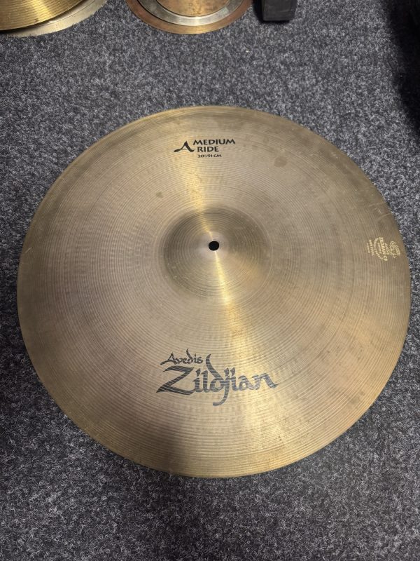 Zildjian A 20” Medium Ride 1990kr