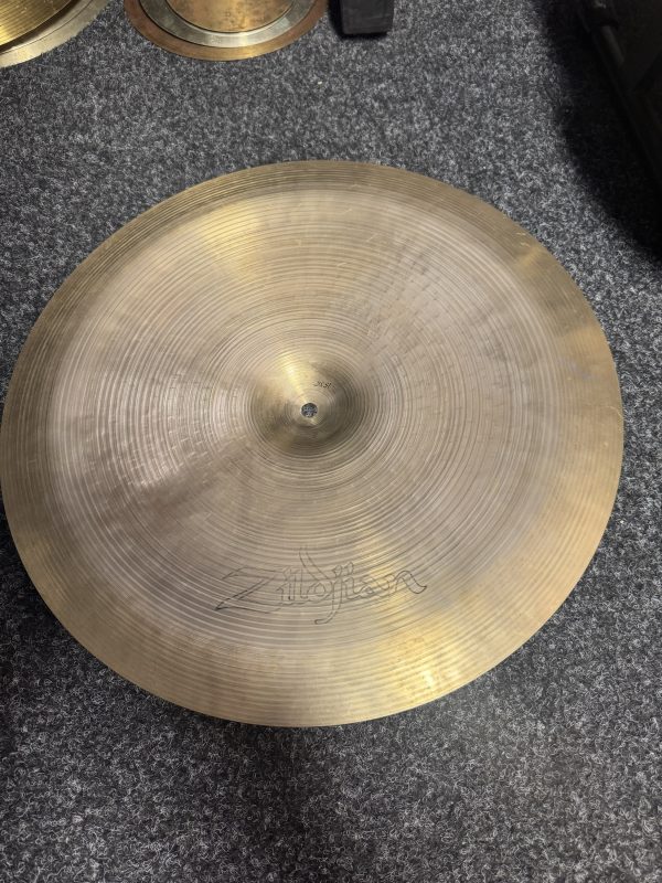 Zildjian A 18” Swish Vintage 70’s 1790kr - Bild 2