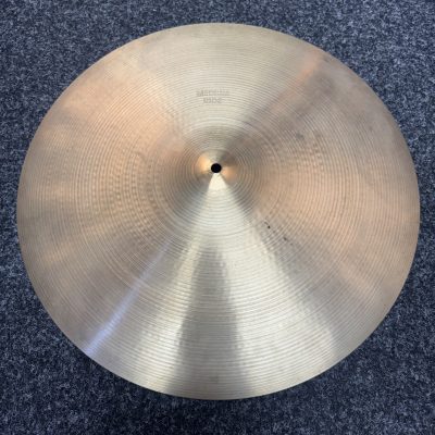 Zildjian A 20” Medium Ride 2550g Vintage 70’s 1990kr