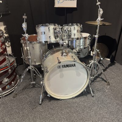 Nytt Yamaha Absolute Hybrid Maple 10,12,16,22” 40890kr