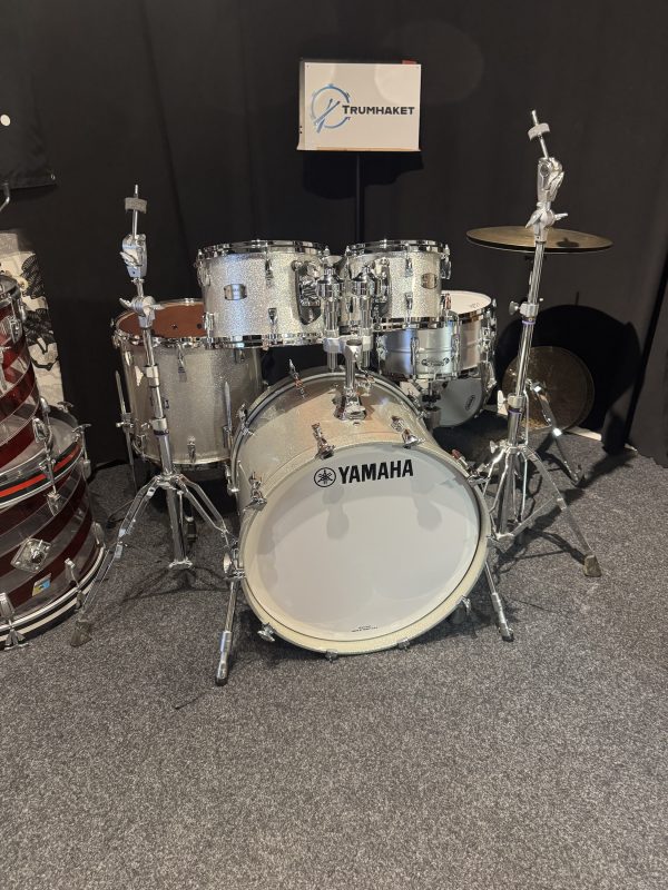 Nytt Yamaha Absolute Hybrid Maple 10,12,16,22” 40890kr