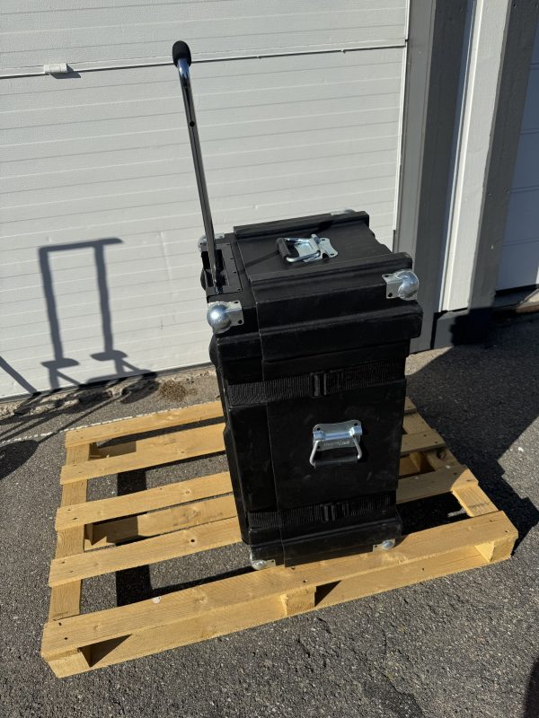 Humes & Berg Hardware case 1490kr - Bild 3