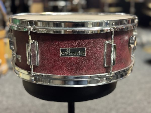 Maxwin 14x5” Red Naugahyde 690kr
