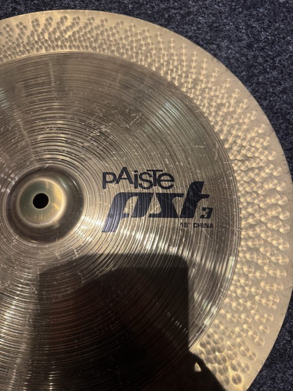 Paiste PST 3 18” China 590kr - Bild 2