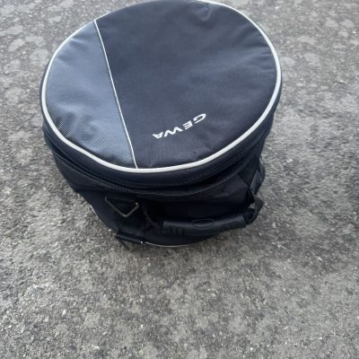 GEWA 8” softcase 250kr
