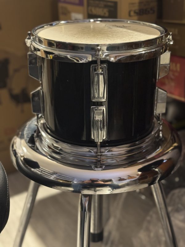 Millenium 8” puka Svart 290kr