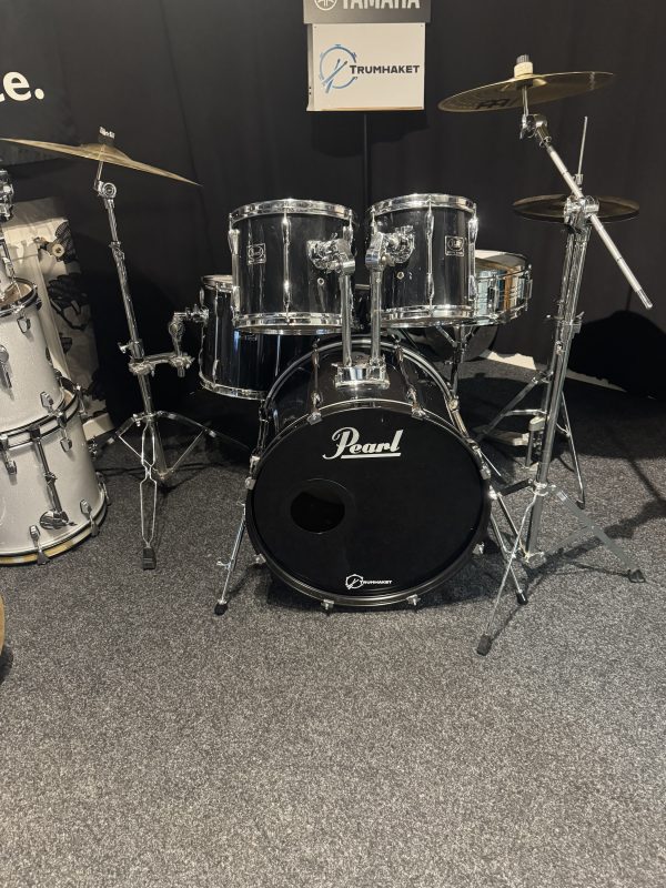 Pearl Export Svart 10,12,14,22” 3890kr