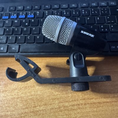 Shure PG56 Puk/snare mik 490kr
