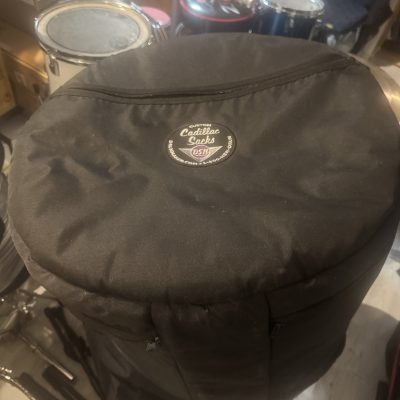 Cadillac Sacks Softbag 18”x16” Tom 790kr