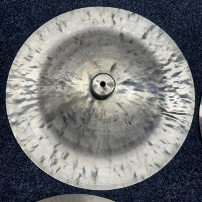 Wuhan China 20” 1290kr
